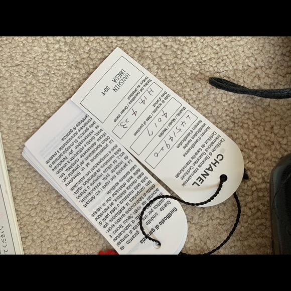 SOLD Vintage Chanel Y2K Rimless Sunglasses - Picture 7 of 13